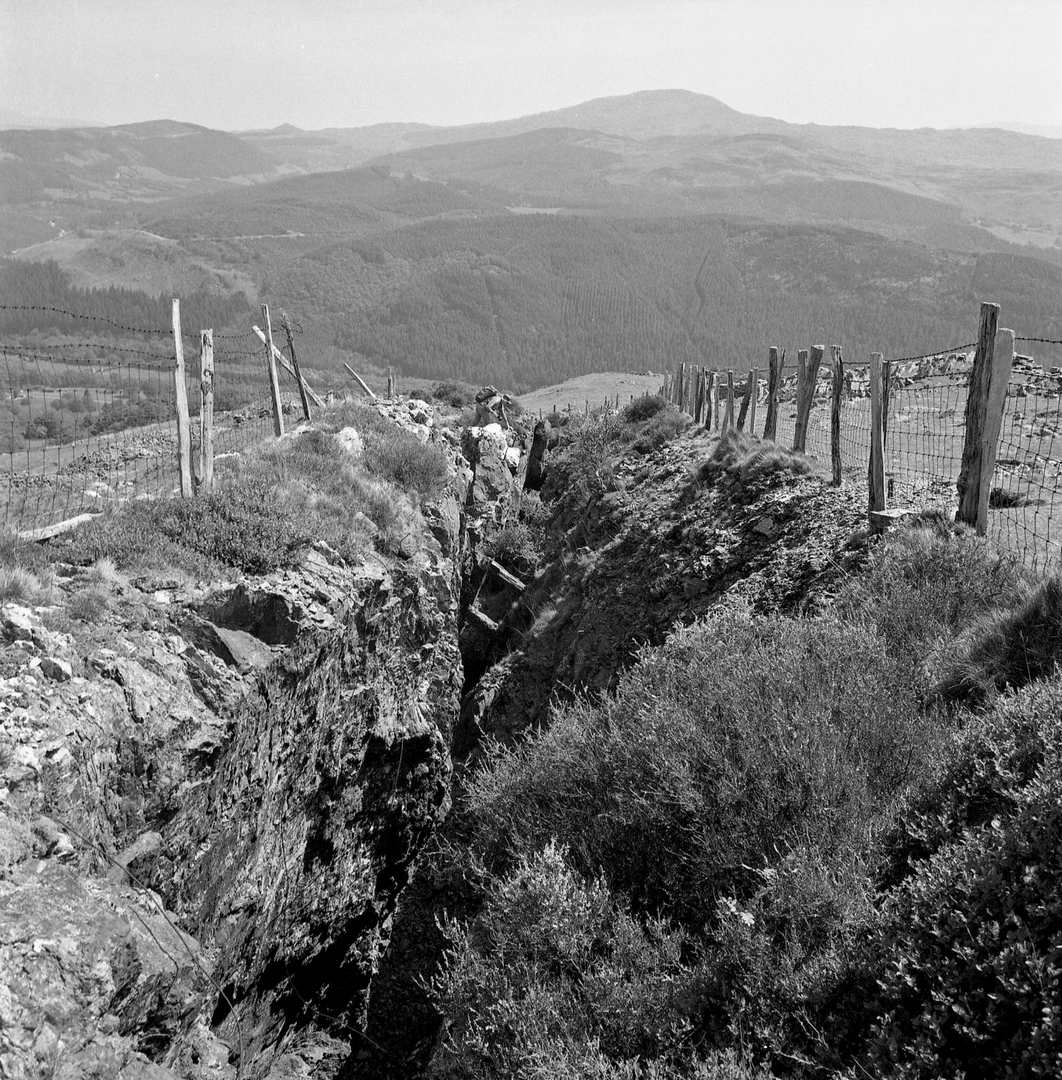 Lode outcrop Cefn Coch mine 1982